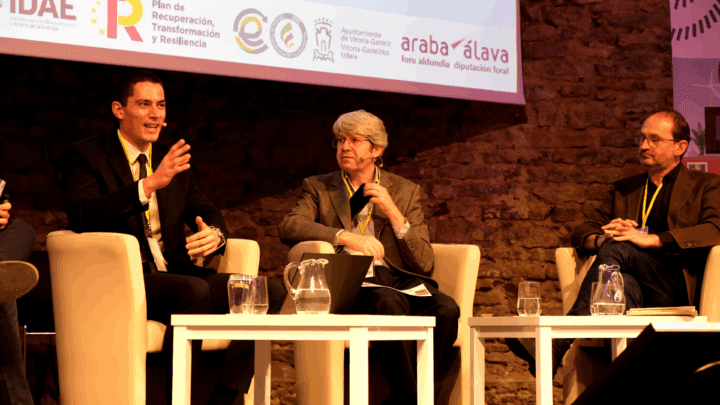 vlcsnap 2025 11 17 12h01m14s027